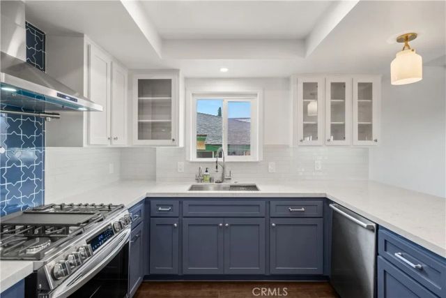 1066 W 11th 4, San Pedro, CA 90731