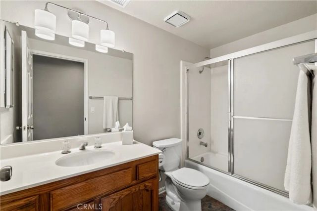 1066 W 11th 4, San Pedro, CA 90731
