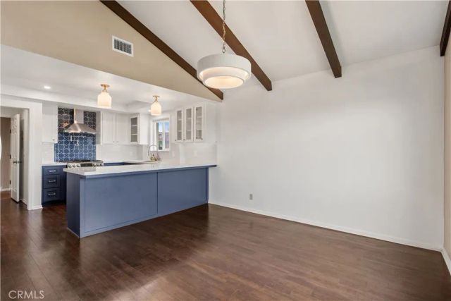 1066 W 11th 4, San Pedro, CA 90731