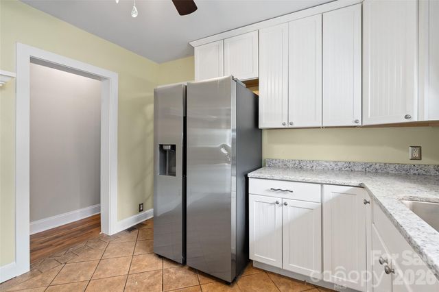 155 Michigan Avenue, Asheville, NC 28806