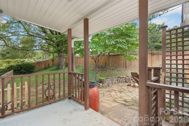 155 Michigan Avenue, Asheville, NC 28806