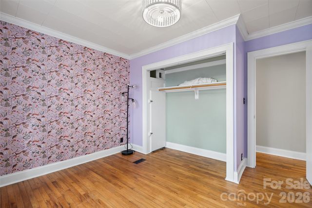 155 Michigan Avenue, Asheville, NC 28806