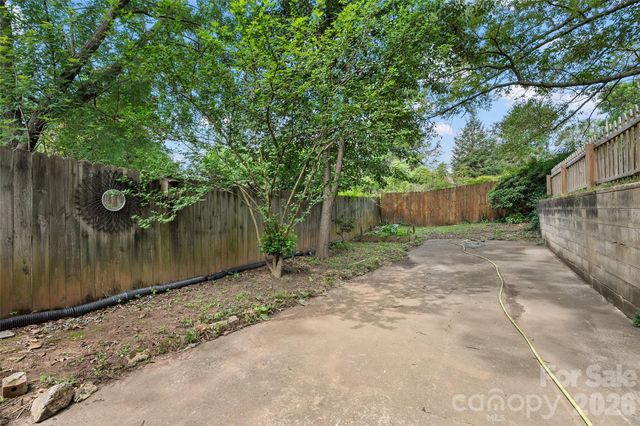 155 Michigan Avenue, Asheville, NC 28806