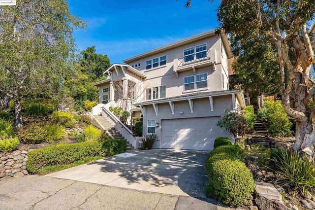 936 Mountain Blvd, Oakland, CA 94611