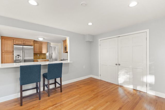 6 Longworth Rd, Worcester, MA 01602