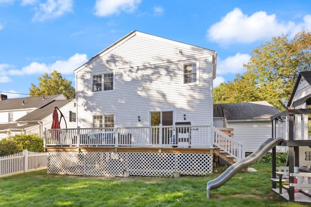 6 Longworth Rd, Worcester, MA 01602