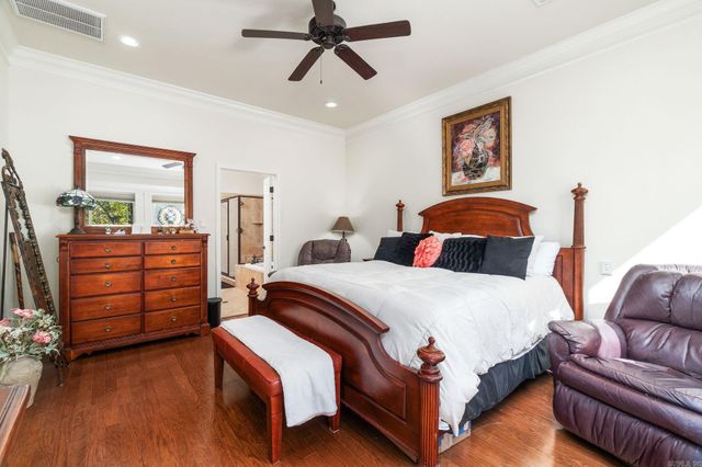 9 Jabali Way, Hot Springs Village, AR 71909