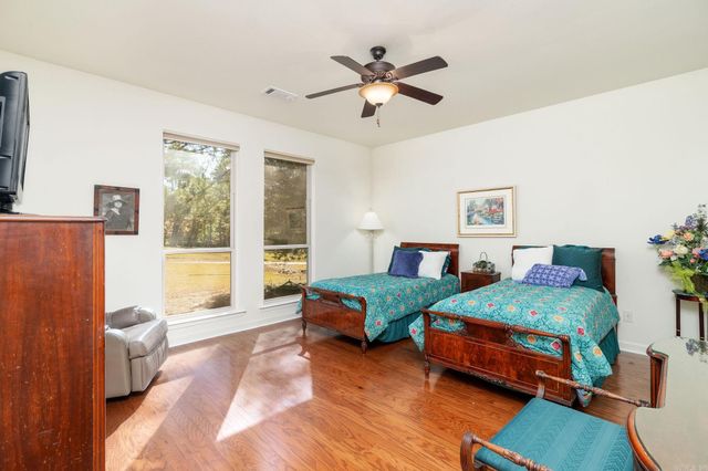 9 Jabali Way, Hot Springs Village, AR 71909