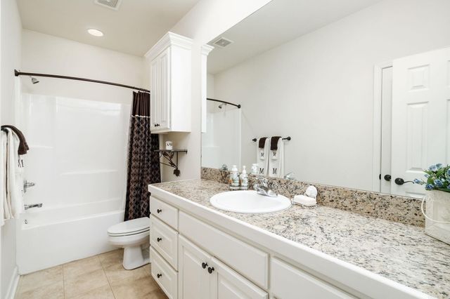 9 Jabali Way, Hot Springs Village, AR 71909