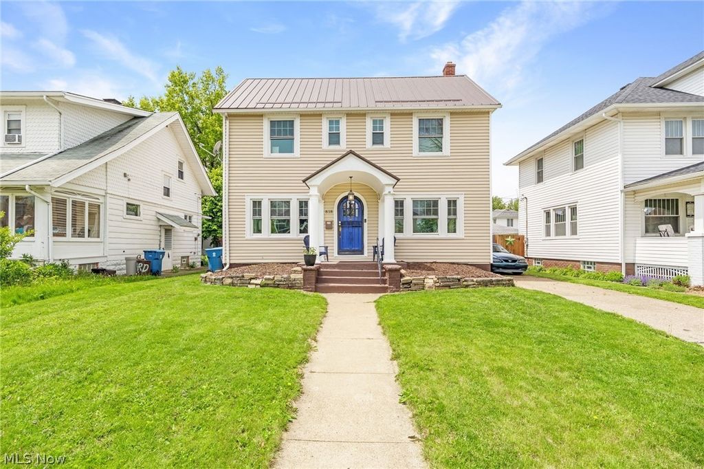 818 Allison Avenue, Lorain, OH 44052