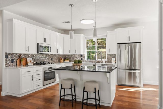 8347 Twin Rocks Rd, Granite Bay, CA 95746