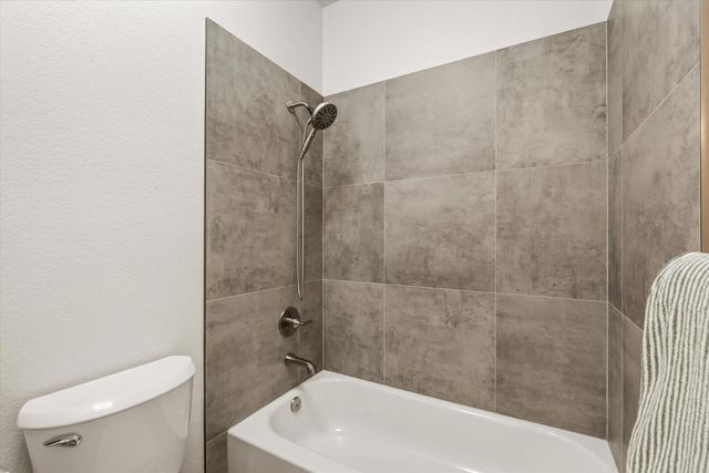 8347 Twin Rocks Rd, Granite Bay, CA 95746