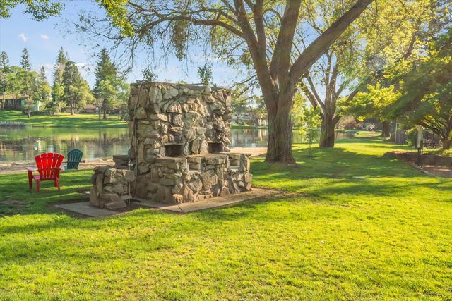 8347 Twin Rocks Rd, Granite Bay, CA 95746