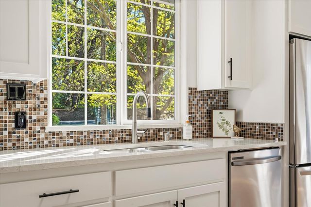 8347 Twin Rocks Rd, Granite Bay, CA 95746