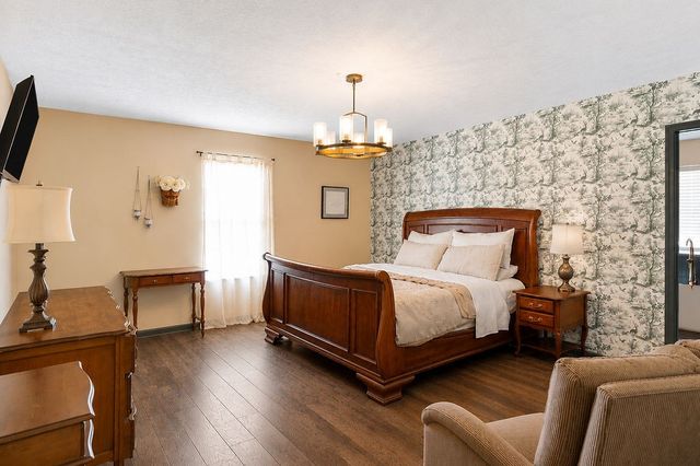 187 N Old Military Rd, Summertown, TN 38483