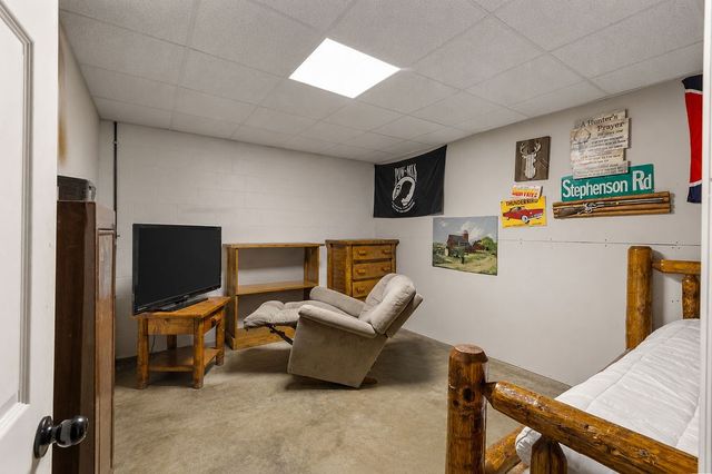 187 N Old Military Rd, Summertown, TN 38483
