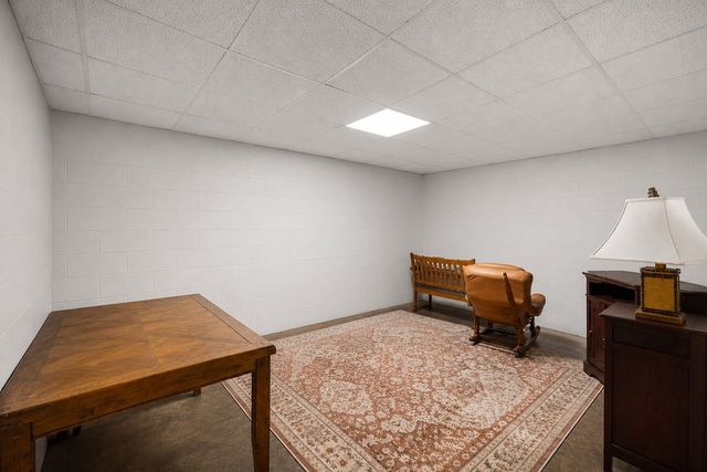 187 N Old Military Rd, Summertown, TN 38483