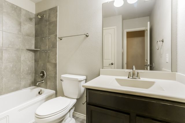 3013 Fluttermill Drive, Forney, TX 75126