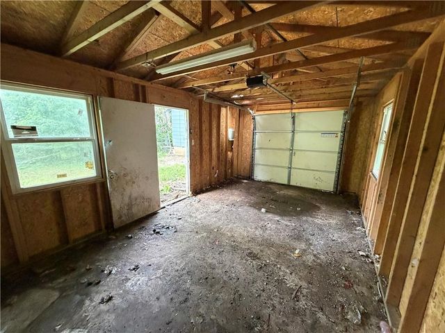 206 S Hardy Avenue, Independence, MO 64053