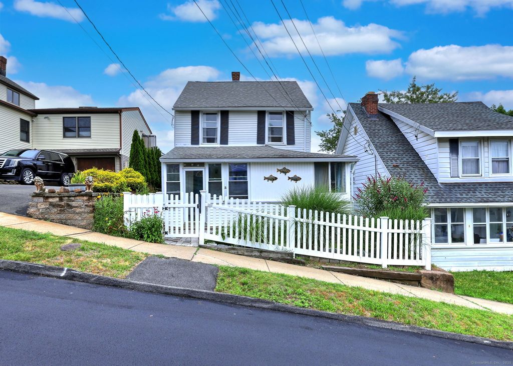 81 Dawson Avenue, West Haven, CT 06516