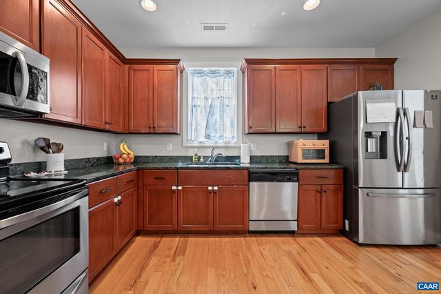 743 COUNTRY GREEN RD, Charlottesville, VA 22903