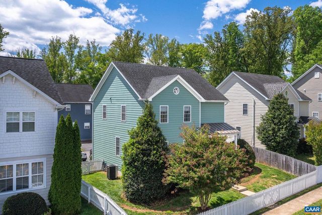743 COUNTRY GREEN RD, Charlottesville, VA 22903