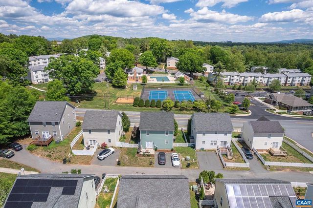 743 COUNTRY GREEN RD, Charlottesville, VA 22903