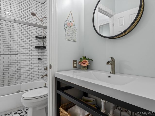 229 W Farmington Trace, Pike Road, AL 36064