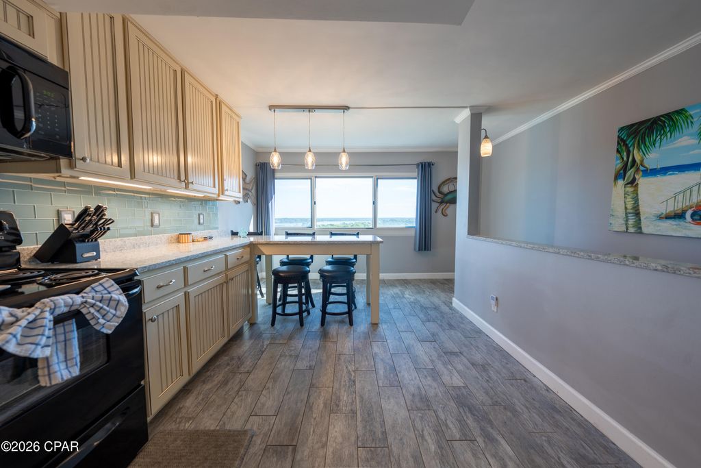 Image 16 of property listing at 23223 Front Beach Road 937, Panama City Beach, FL 32413