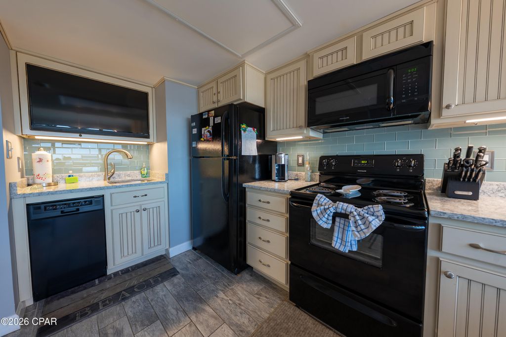 Image 22 of property listing at 23223 Front Beach Road 937, Panama City Beach, FL 32413