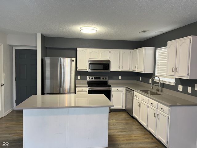 15313 Wandering Way, Noblesville, IN 46060