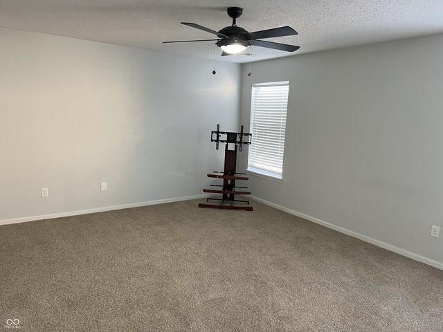 15313 Wandering Way, Noblesville, IN 46060