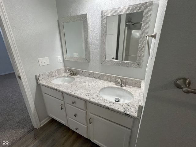 15313 Wandering Way, Noblesville, IN 46060