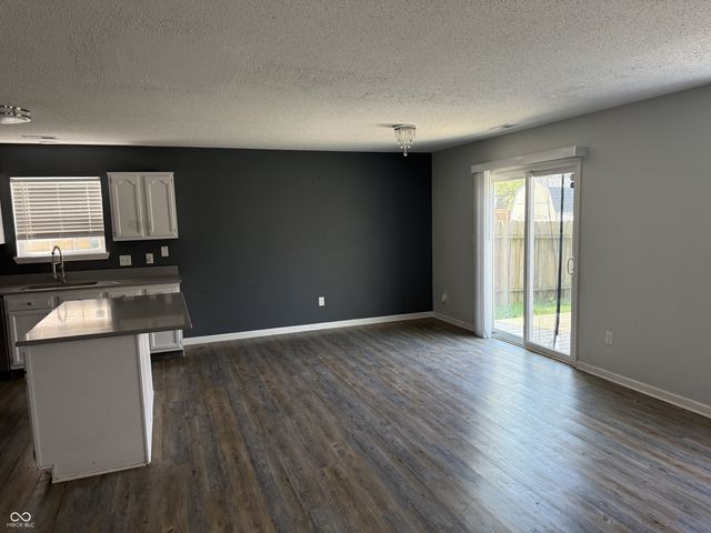 15313 Wandering Way, Noblesville, IN 46060