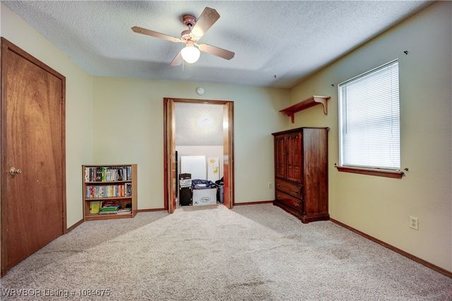 2221 Zion Road, Van Buren, AR 72956