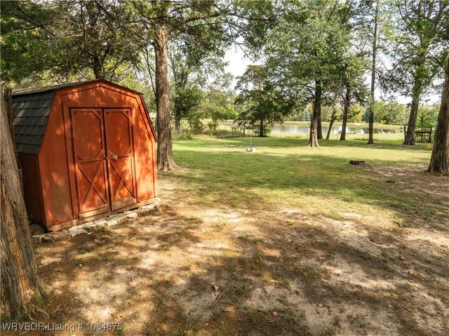 2221 Zion Road, Van Buren, AR 72956