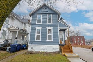 110 N Madison Avenue, Bay City, MI 48708