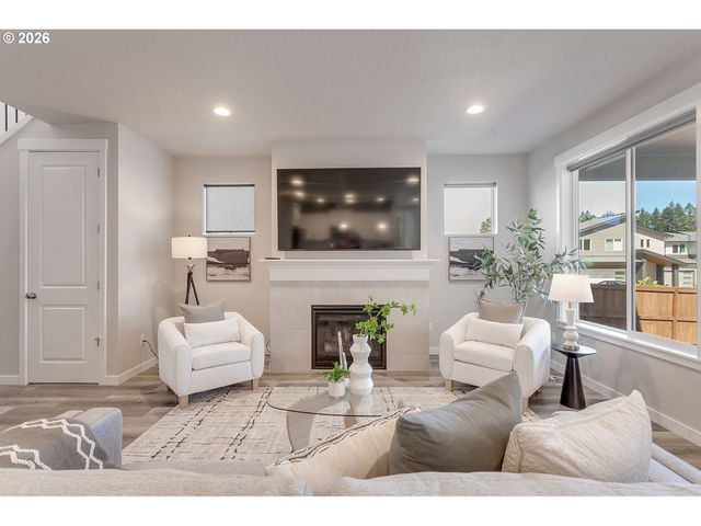 17252 Sw WAPATO ISLAND Dr, Sherwood, OR 97140