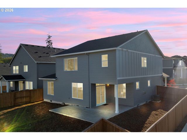 17252 Sw WAPATO ISLAND Dr, Sherwood, OR 97140