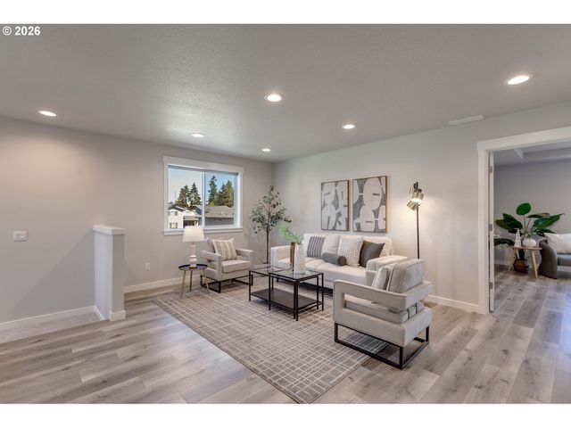 17252 Sw WAPATO ISLAND Dr, Sherwood, OR 97140