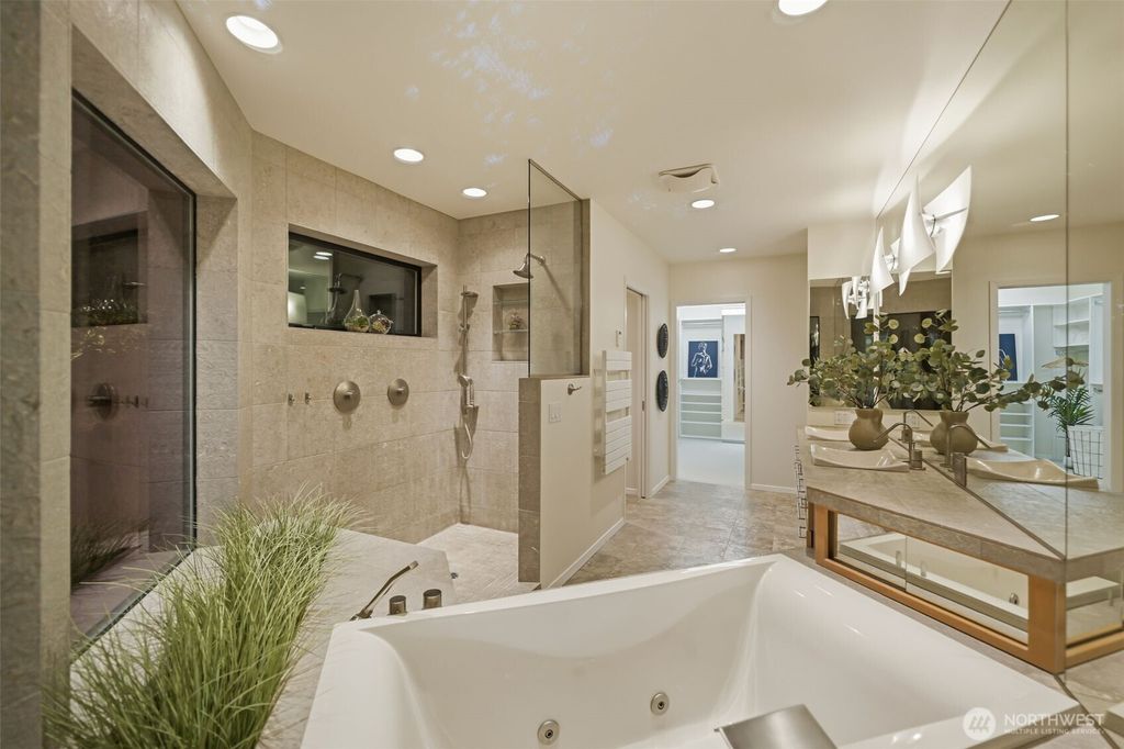 Image 22 of property listing at 7602 Fairwind Lane NW, Gig Harbor, WA 98335