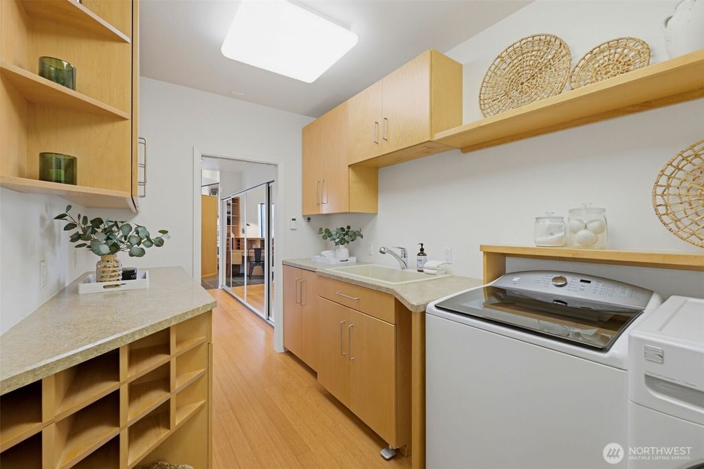 Image 29 of property listing at 7602 Fairwind Lane NW, Gig Harbor, WA 98335