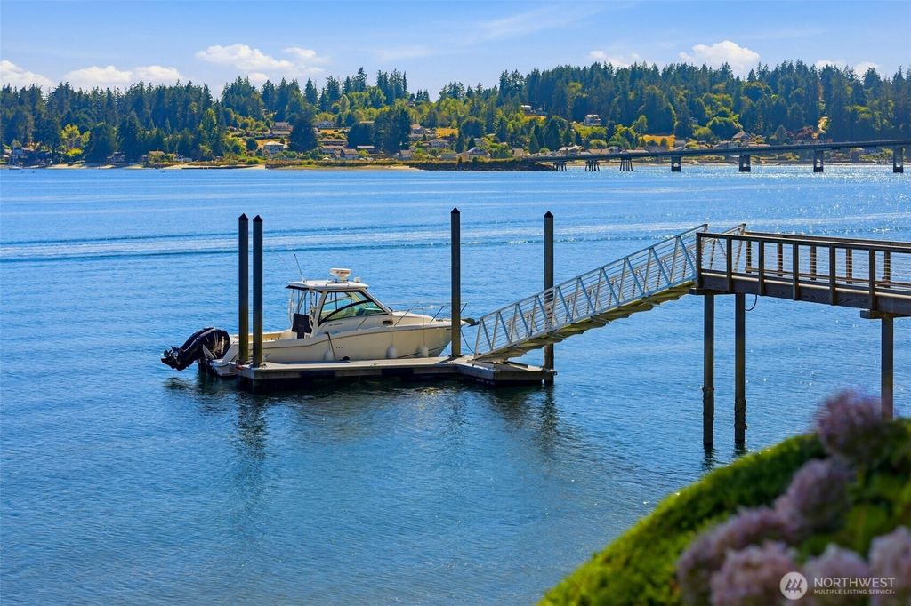 Image 31 of property listing at 7602 Fairwind Lane NW, Gig Harbor, WA 98335