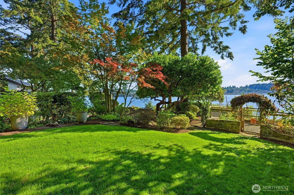 Image 37 of property listing at 7602 Fairwind Lane NW, Gig Harbor, WA 98335