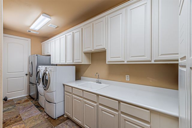 1604 Pecan Point Drive, Mckinney, TX 75072