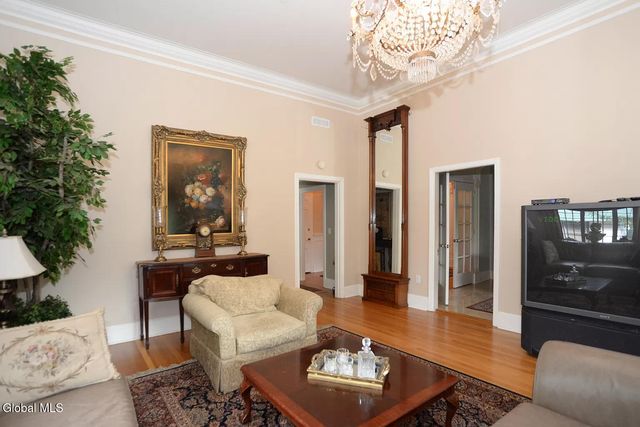 14 Talford Place UNIT 2, Saratoga Springs, NY 12866