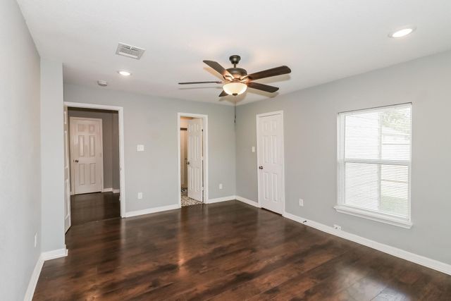 11215 Munn Street, Houston, TX 77029