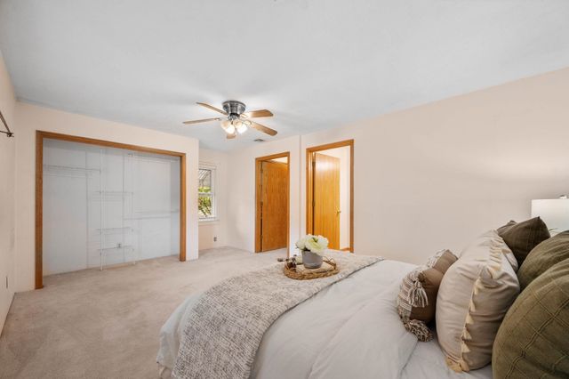 1722 W 29th St N, Wichita, KS 67204