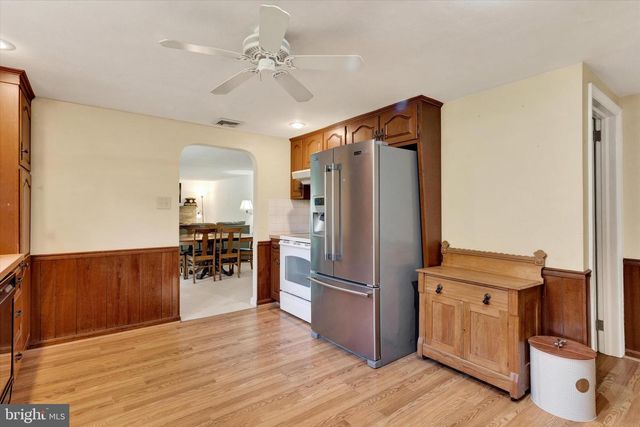 1217 CALN MEETINGHOUSE RD, Coatesville, PA 19320