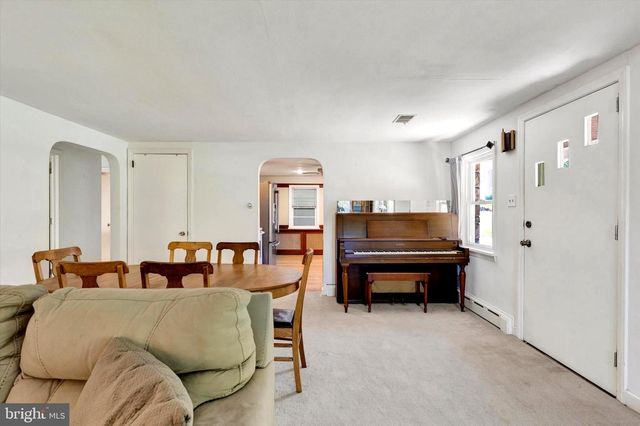 1217 CALN MEETINGHOUSE RD, Coatesville, PA 19320